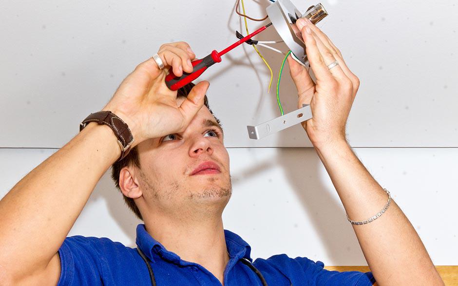 monteur électricien Igny