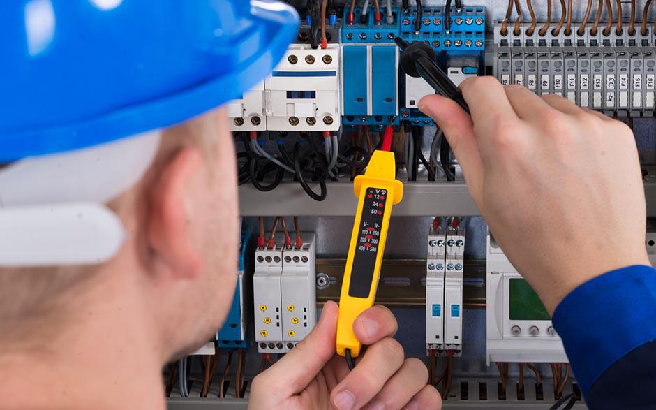 taux horaire électricien Igny